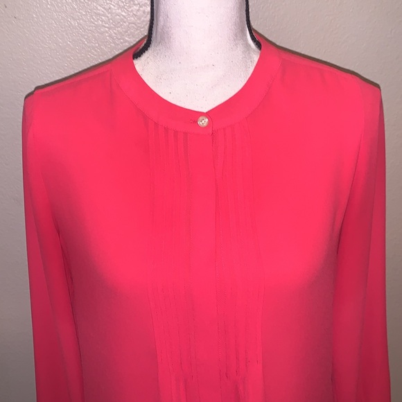 Banana Republic pink pleated button down blouse - Picture 2 of 10